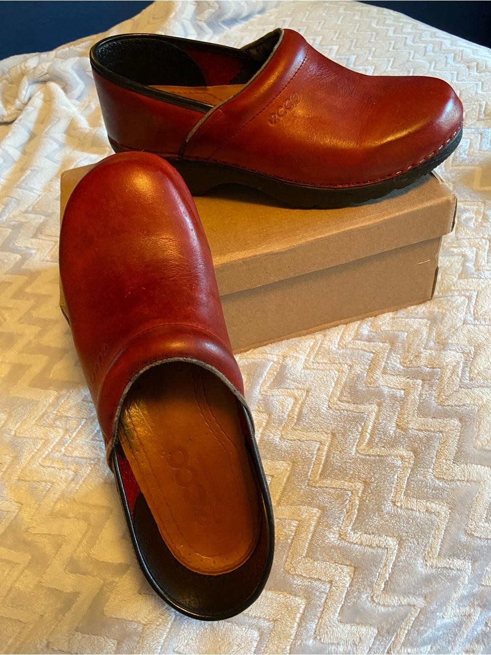 ECCO Women’s Red Leather Clogs